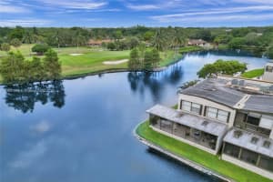 9709 N New River Canal Rd APT 206, Plantation, FL 33324, Sold 12/30/24