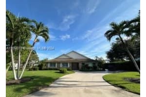 184 SE Turtle Creek Dr, Tequesta, FL 33469, Sold 11/14/24