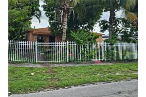 695 E 9th Ln, Hialeah, FL 33010, Sold 04/18/25