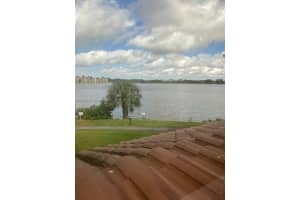 15545 N Miami Lakeway 202 21, Miami Lakes, FL 33014, Sold 11/08/24