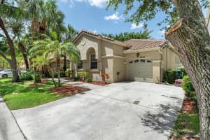 5344 NW 106th Dr, Coral Springs, FL 33076, Sold 11/05/24
