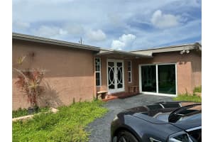 11821 NW 30th Pl, Sunrise, FL 33323, Sold 11/20/24