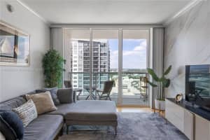 350 SE 2nd St APT 2580, Fort Lauderdale, FL 33301, Sold 12/16/24