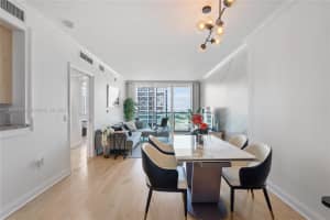 350 SE 2nd St APT 2580, Fort Lauderdale, FL 33301, Sold 12/16/24