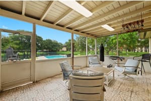 291 NW 93rd Ave, Pembroke Pines, FL 33024, Sold 11/01/24