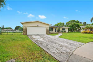 291 NW 93rd Ave, Pembroke Pines, FL 33024, Sold 11/01/24