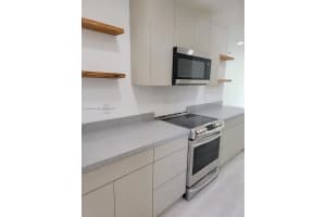 251 NE 187th St APT 827, Miami, FL 33179, Sold 12/31/24
