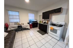 2337 Nw Flagler Ter Miami, FL 33125 Sold 10/28/24