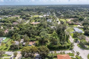 17391 SW 92nd Ct, Palmetto Bay, FL 33157, Sold 04/17/25