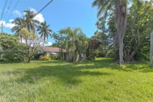 17391 SW 92nd Ct, Palmetto Bay, FL 33157, Sold 04/17/25