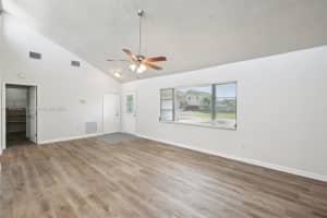 371 SE Fairchild Ave, Port St. Lucie, FL 34984, Sold 02/03/25