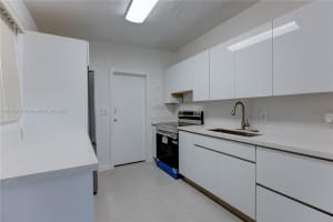 425 NW 133rd St, North Miami, FL 33168, Sold 07/09/25
