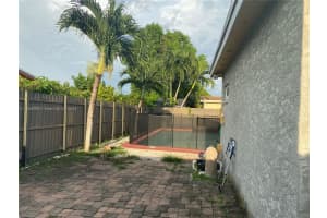 4441 NW 43rd St, Lauderdale Lakes, FL 33319, Sold 11/21/24