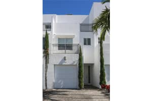 814 NE 19th Ave, Fort Lauderdale, FL 33304, Sold 10/25/24
