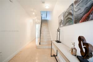 814 NE 19th Ave, Fort Lauderdale, FL 33304, Sold 10/25/24