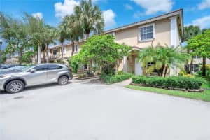 447 S W 122nd Terrace, Pembroke Pines, FL 33025, Sold 11/08/24