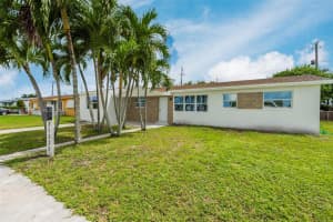 21221 NW 27th Ct, Miami Gardens, FL 33056, Sold 12/09/24