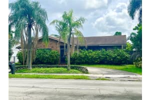 4642 NW 94th Ave, Sunrise, FL 33351, Sold 11/26/24