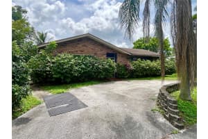 4642 NW 94th Ave, Sunrise, FL 33351, Sold 11/26/24