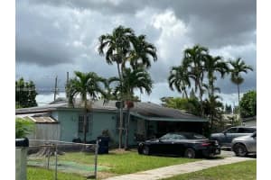 7350 SW 11th St, Miami, FL 33144, Sold 07/23/25
