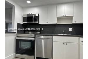 13499 Biscayne Blvd APT 801, North Miami, FL 33181, - MLS#A11658793