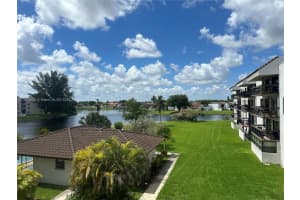 1350 SW 122nd Ave Apt 301-1, Miami, FL 33184, Sold 12/18/24