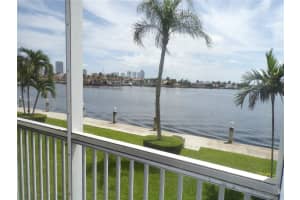 3010 Marcos Dr APT R206, Aventura, FL 33160, Sold 01/07/25