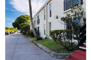 5258 NE 6th Ave G17, Oakland Park, FL 33334, Sold 01/29/25