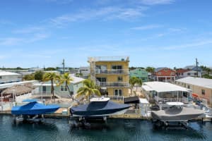 194 Burgundy Dr, Tavernier, FL 33070, Sold 11/23/24