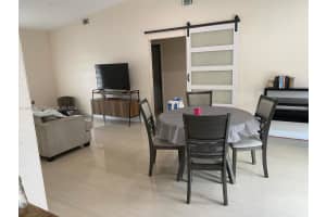 17258 NW 74th Pl, Hialeah, FL 33015, Sold 11/05/24