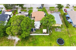 416 NW 21st Terrace, Fort Lauderdale, FL 33311, Sold 01/17/25