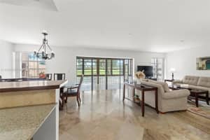 19516 Bob-O-Link Dr, Hialeah, FL 33015, Sold 10/25/24