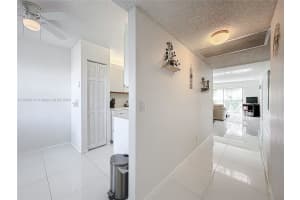 1251 SW 125th Ave APT 402T, Pembroke Pines, FL 33027, Sold 11/08/24