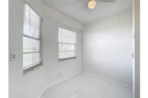 1251 SW 125th Ave APT 402T, Pembroke Pines, FL 33027, Sold 11/08/24