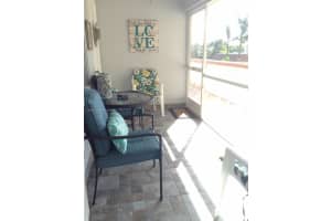 5300 Washington St APT W213, Hollywood, FL 33021, Sold 12/05/24