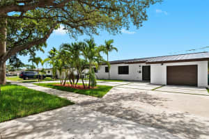9100 SW 48th St, Miami, FL 33165, Sold 02/20/25