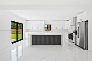 9100 SW 48th St, Miami, FL 33165, Sold 02/20/25