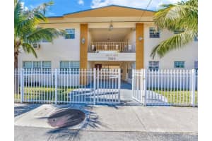7920 East Dr APT 23, North Bay Village, FL 33141, Sold 12/02/24
