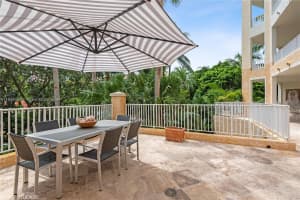 715 Crandon Blvd APT 206, Key Biscayne, FL 33149, Sold 11/20/24