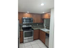 11431 NW 10th St, Pembroke Pines, FL 33026, Sold 11/12/24