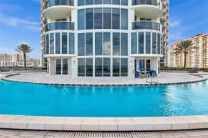 17201 Collins Ave APT 1506, Sunny Isles Beach, FL 33160, Sold 04/17/25