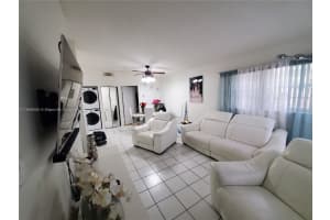15328 SW 77th Ln APT 203, Miami, FL 33193, Sold 01/02/25