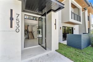 7530 SW 62nd St, Miami, FL 33143, Sold 01/28/25