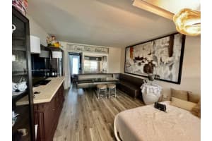 626 Meridian Ave APT 6, Miami Beach, FL 33139, Sold 03/25/25