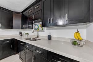 7185 SW 16th St, Pembroke Pines, FL 33023, Sold 11/25/24