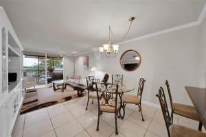 110 Lake Emerald Dr APT 303, Oakland Park, FL 33309, Sold 12/20/24