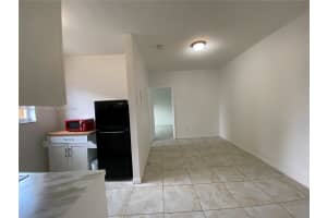 1043 NW 2nd St APT 16, Miami, FL 33128, Sold 12/27/24