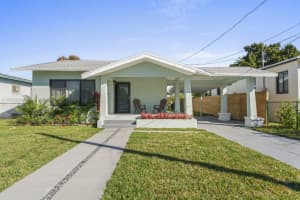 2271 NW 3rd St, Miami, FL 33125, Sold 12/05/24