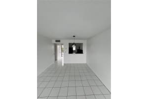 220 SW 9th Ave APT 411, Hallandale Beach, FL 33009, Sold 11/25/24