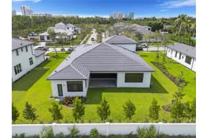 7369 SW 74th Ln, Miami, FL 33143, Sold 02/03/25